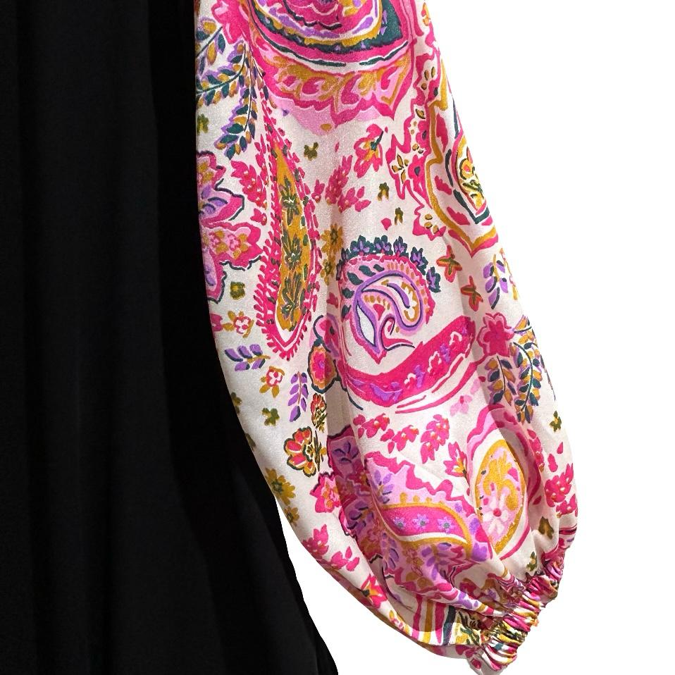 Oceanline Casualwear Pink Paisley Zip Abaya
